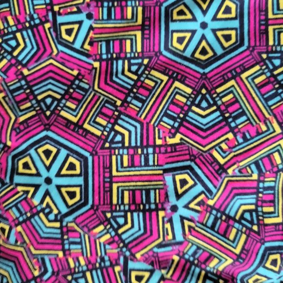 Tall and Curvy LuLaRoe Pink Yellow Blue Geometric Buttery Soft Leggings XXL - Picture 10 of 15